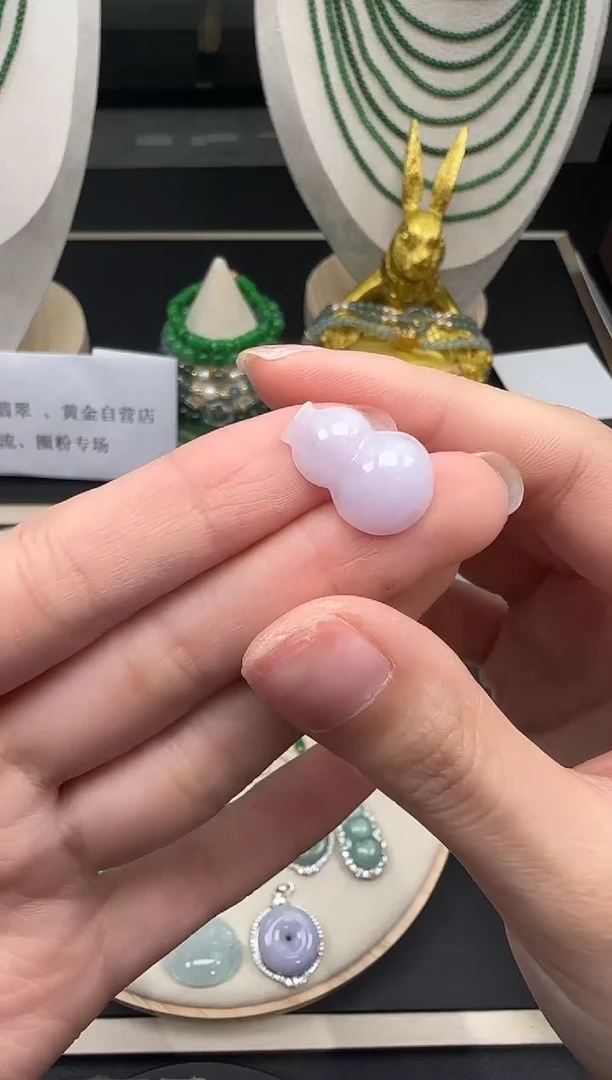 【闪购商品】翡翠吊坠(不含链)未镶嵌【海莎一口翠】翡翠挂件1