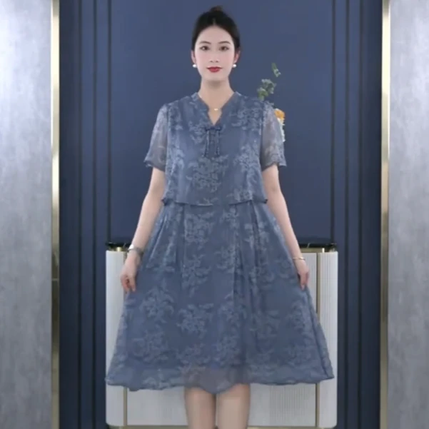 大码女装胖mm优雅显瘦连衣裙时髦宽松减龄连衣裙240828