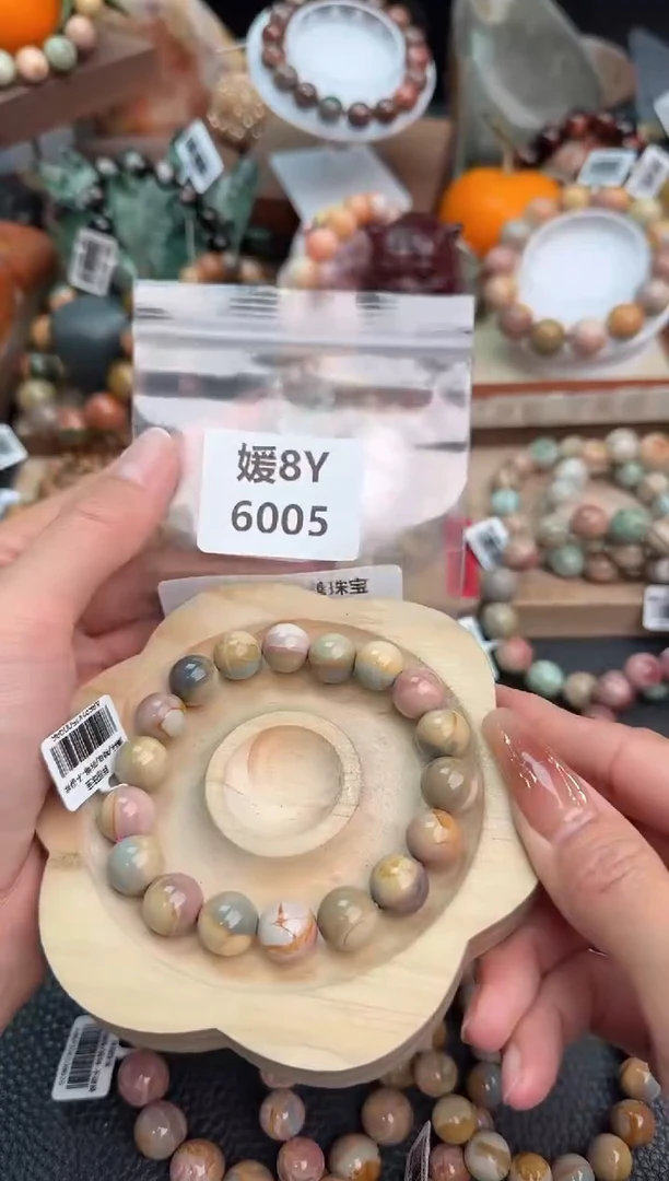 【闪购商品】石英质玉手链未镶嵌8Y6005