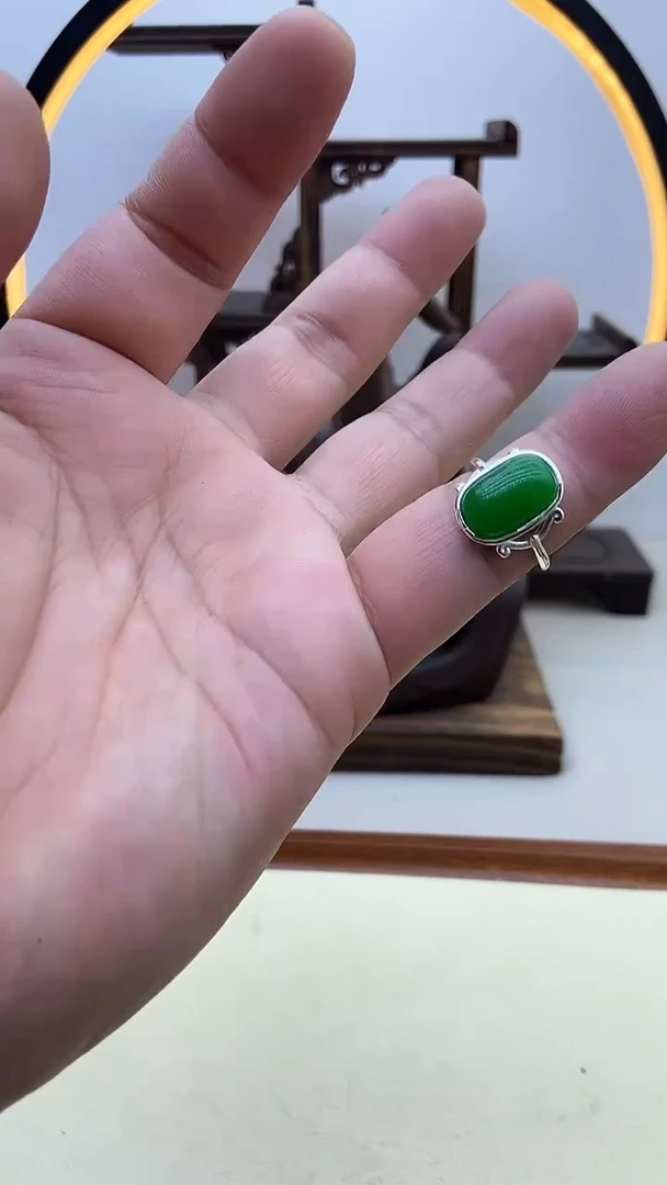 【闪购商品】翡翠耳饰银S925镶嵌戒指