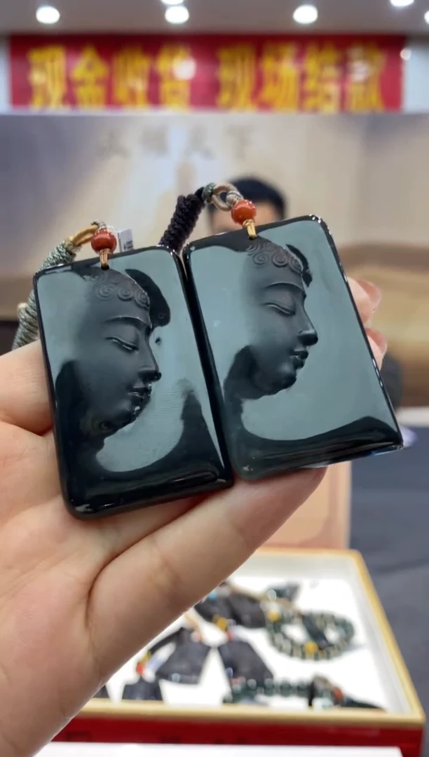 【闪购商品】定制翡翠未镶嵌多样性发货【只发一件】*q11
