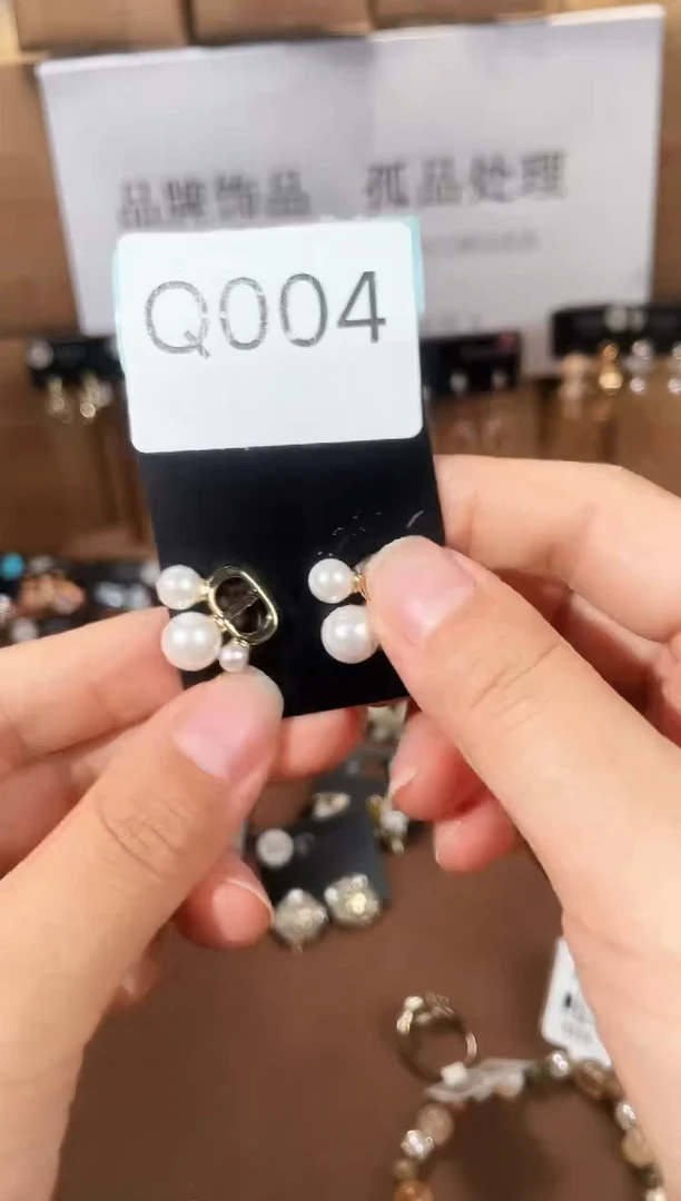 合金925银锆石Q004