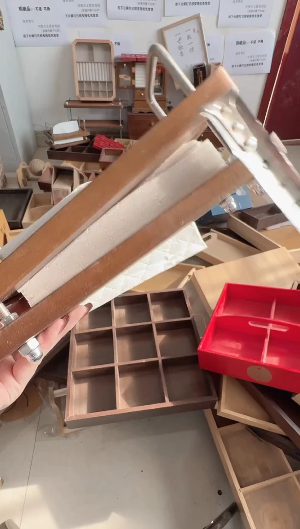 悬浮纸巾盒微瑕拍下不退不换无售后