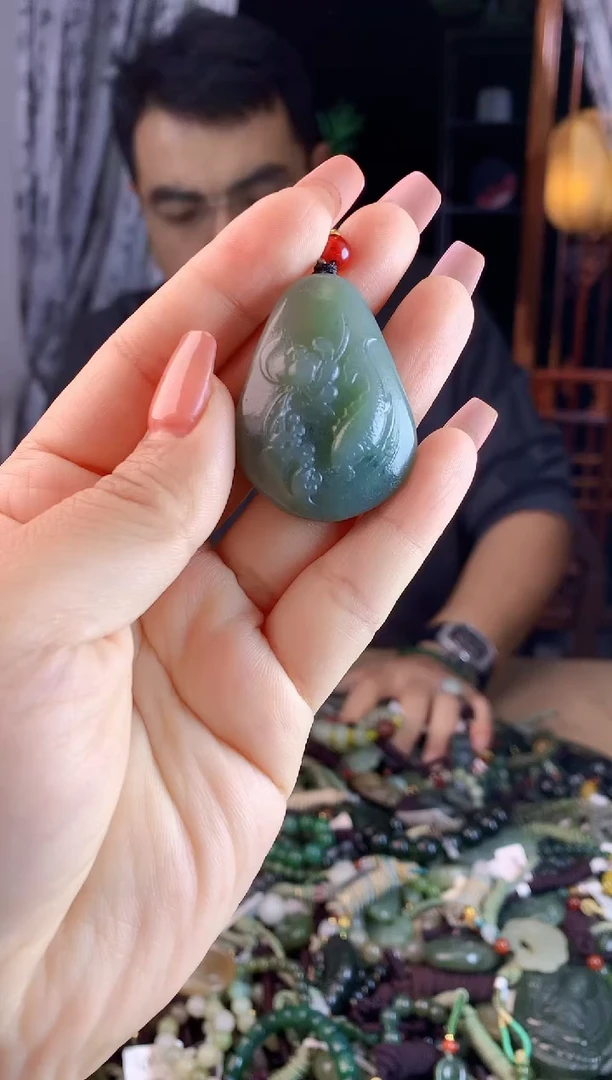 【闪购商品】和田玉挂件未镶嵌多样性发货拍一发一