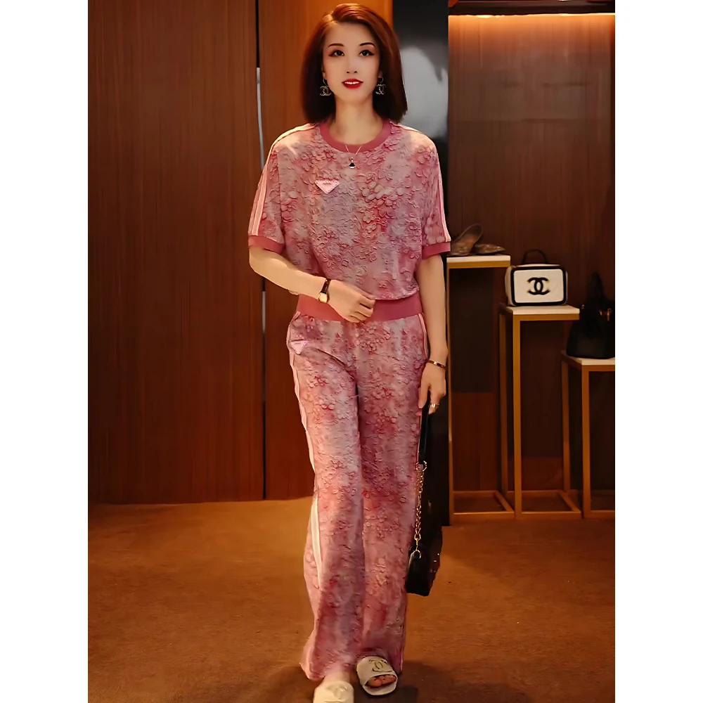 粉色时尚套装2025时髦洋气清新减龄休闲运动夏日绝美穿搭一整套女