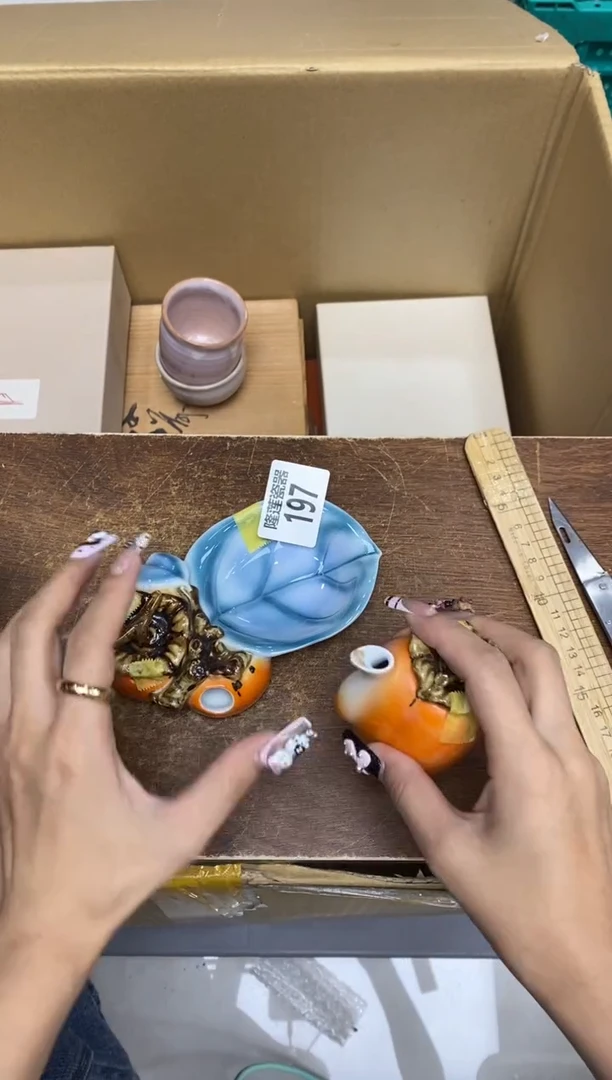 瓷片古*7隆莲瓷器欢迎大家