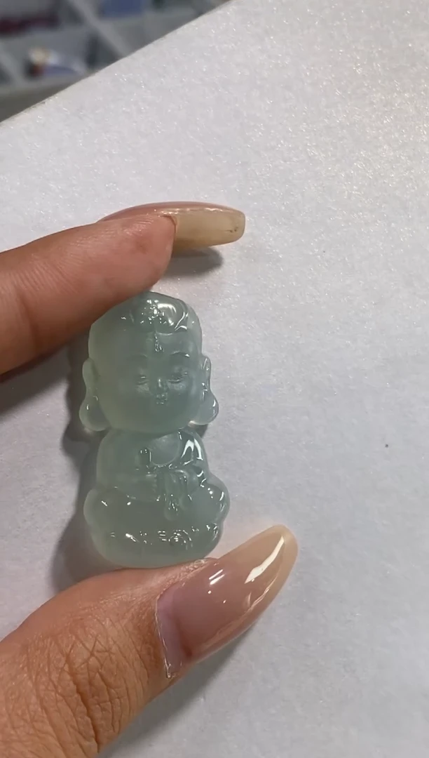 颈饰未镶嵌翡翠不动明王宝宝佛