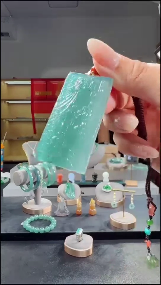 吊坠(不含链)未镶嵌翡翠凤凰