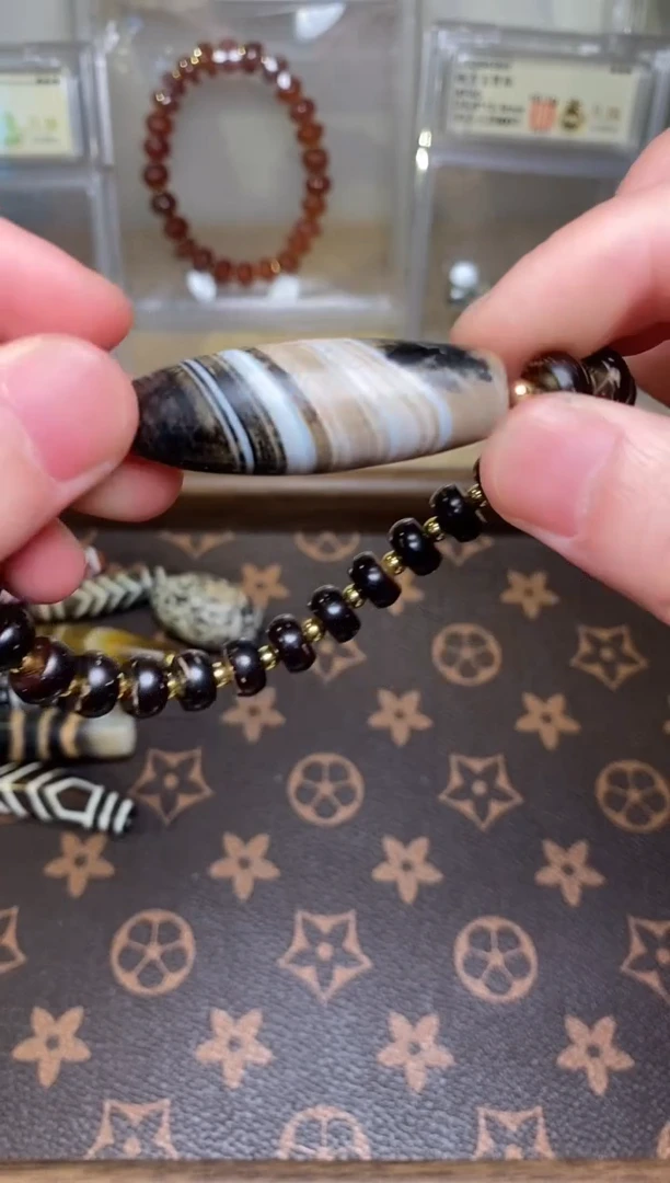 合金玛瑙/玉髓珠宝奇石缠丝手串