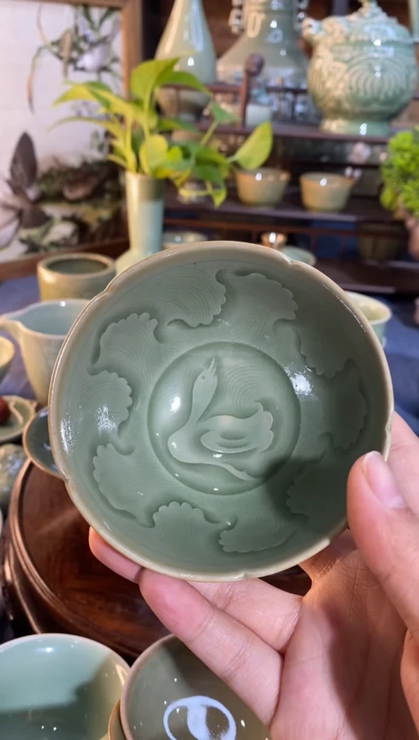 【闪购商品】XY001葵口海水鸭茶碗微瑕1只