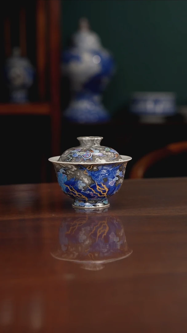 空山明月 新斗彩 墨麒麟