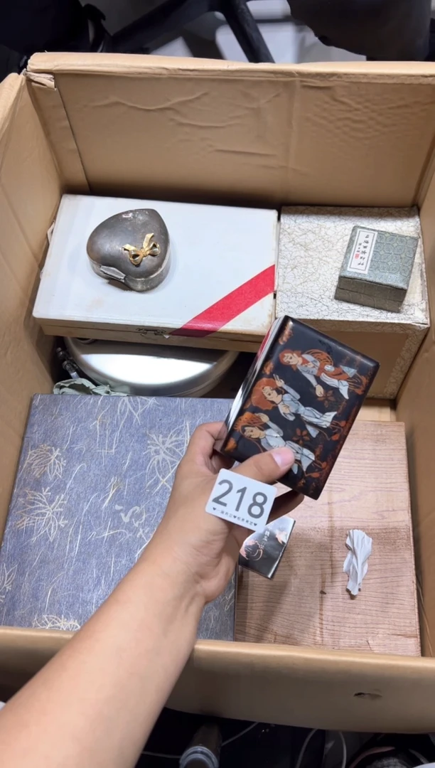 瓷片大****y218..........