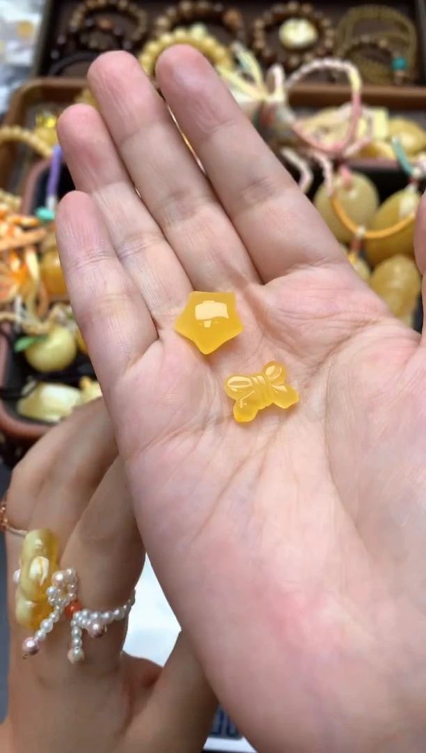 【闪购商品】琥珀珠宝奇石未镶嵌089琥珀蜜蜡花粉有纹小坑介意勿拍