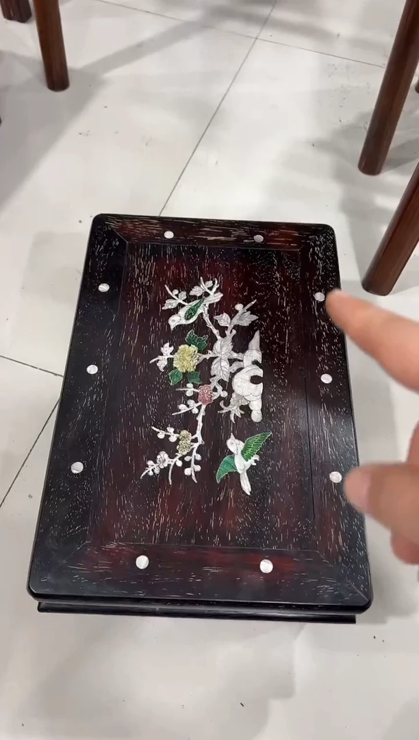 紫檀木镶嵌小飘窗桌