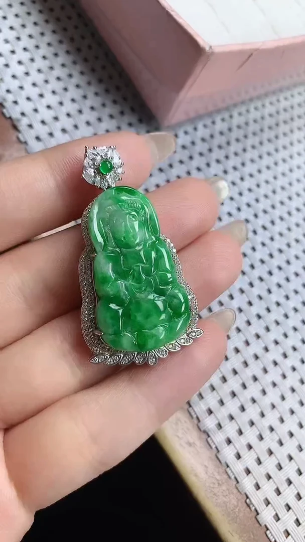 【闪购商品】翡翠颈饰银S925镶嵌颈饰