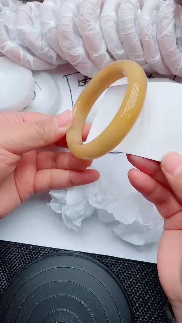 未镶嵌手镯石英质玉118-58-59