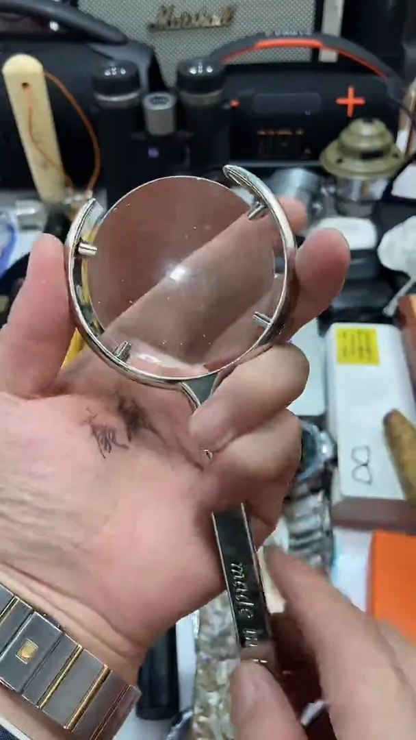瓷片闪购商品 如图所示