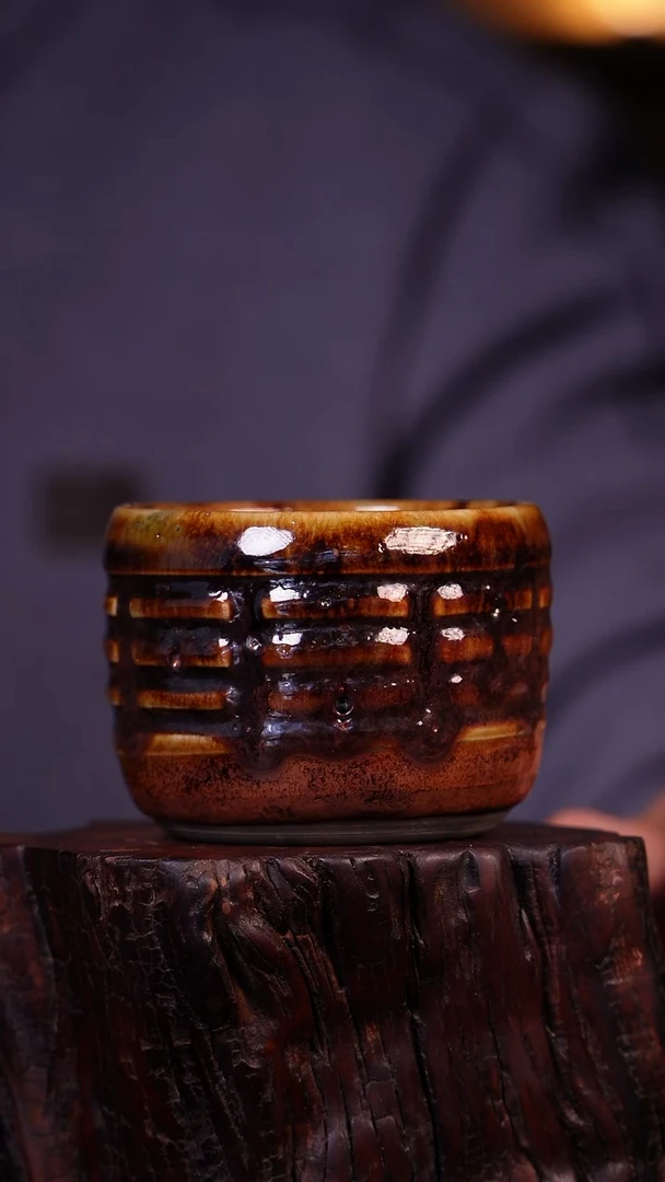 其他钧瓷钧窑瓷器无匣钵裸烧柴烧炭烧纯手工手刻八卦杯81*60mm