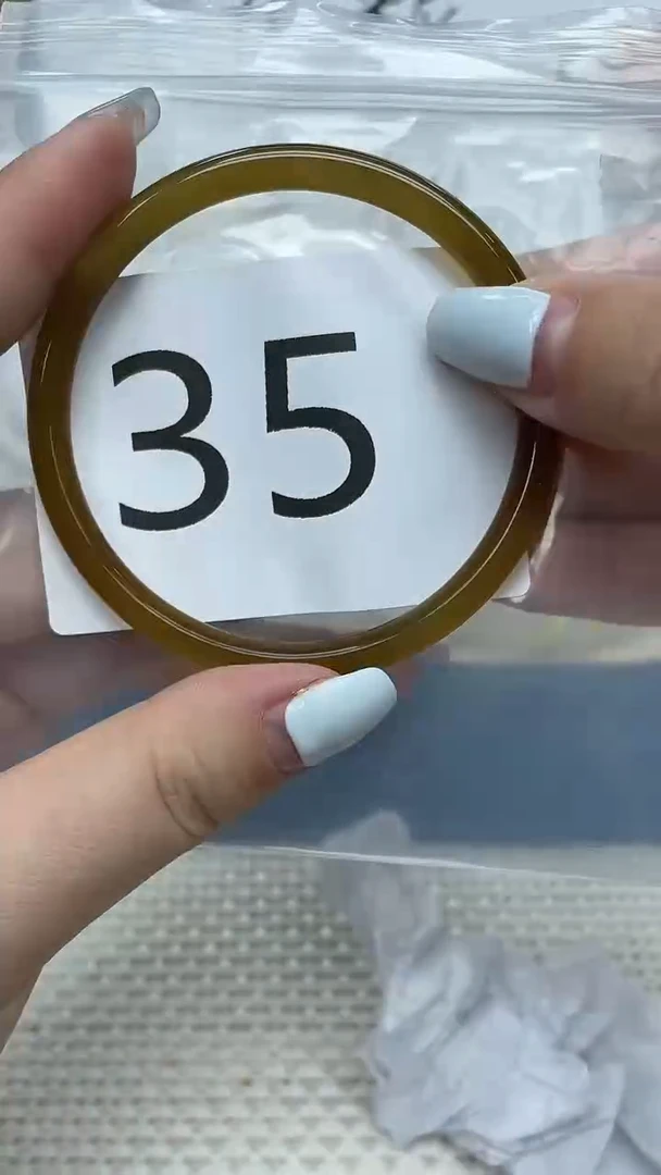 玛瑙/玉髓手镯未镶嵌玛瑙手镯 63圈 35号