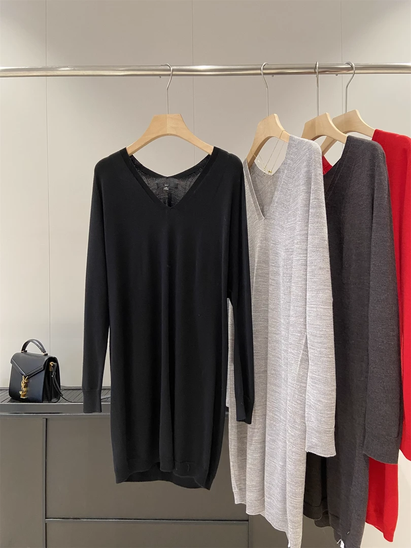 秋冬基础大版美丽奴羊毛针织V领休闲针织连衣裙长裙女