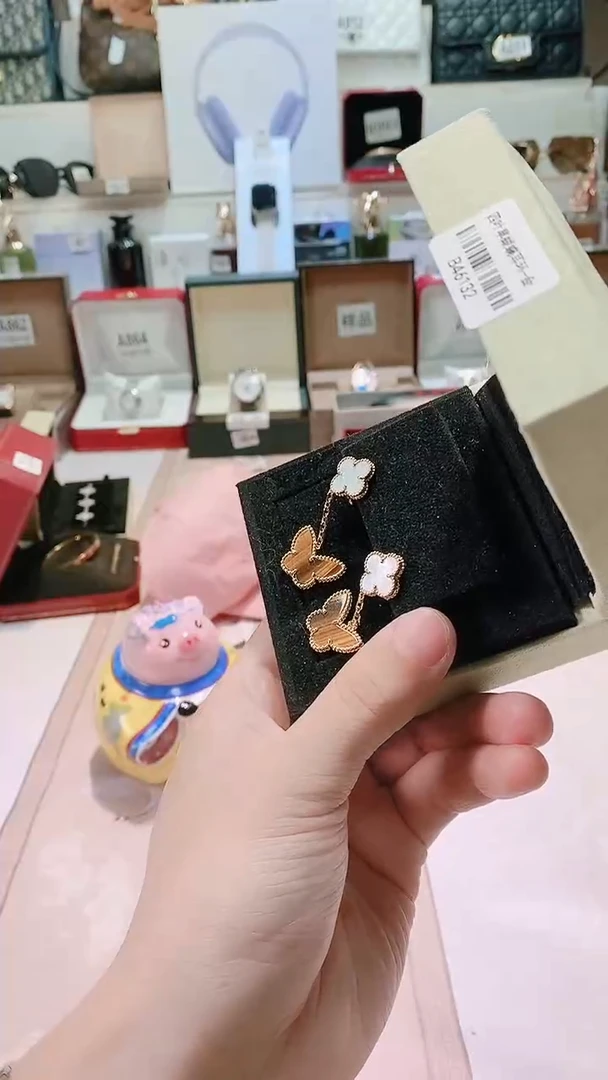 瓷片瓷器 库房到期 全部地板价@@1