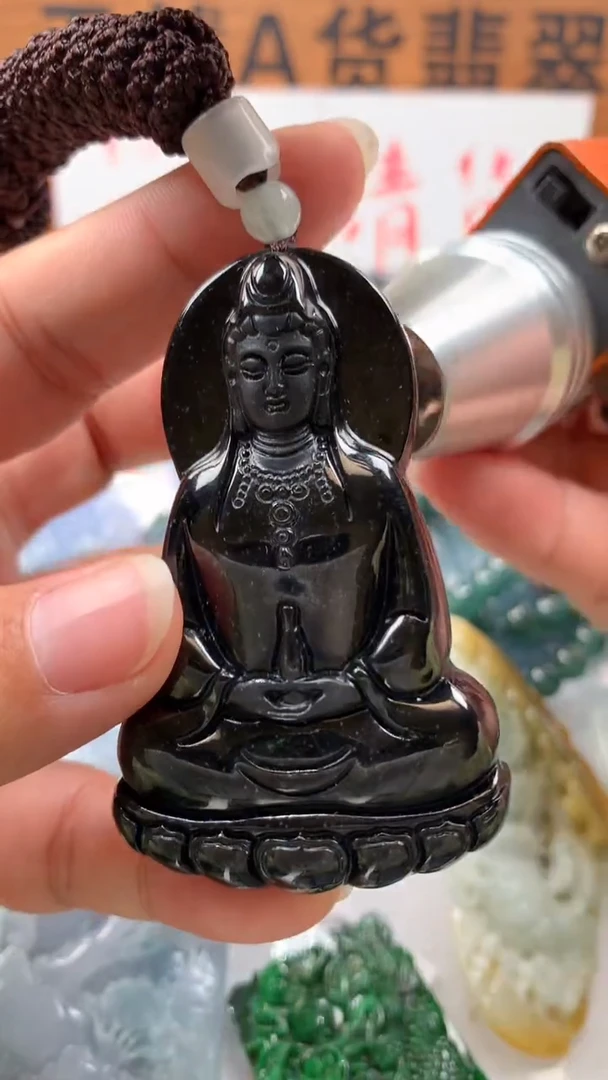 【闪购商品】翡翠颈饰未镶嵌保真天然A货翡翠