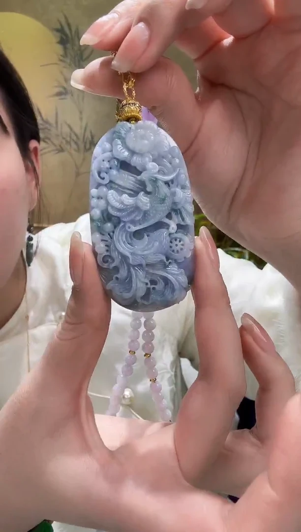 颈饰未镶嵌翡翠吊坠