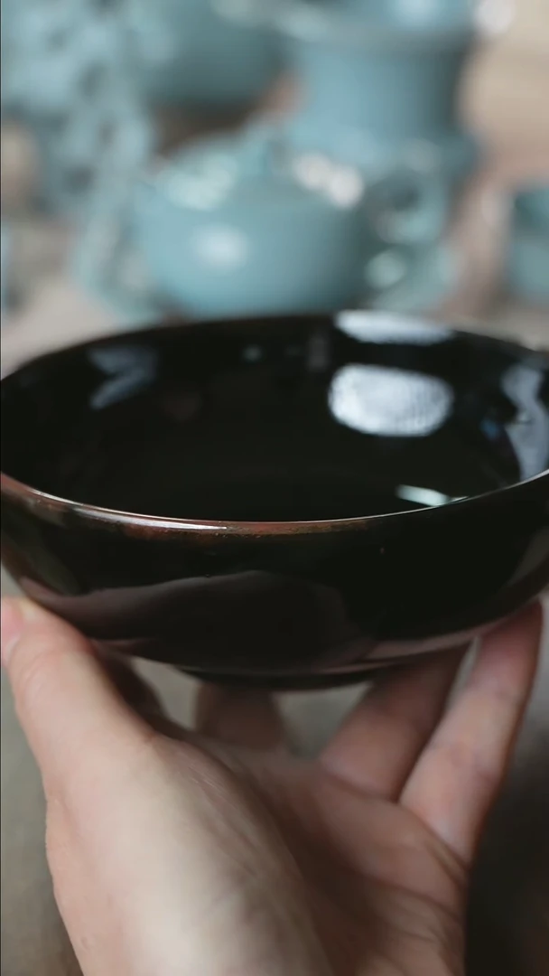 陶人三叔青瓷磨年-金沙釉