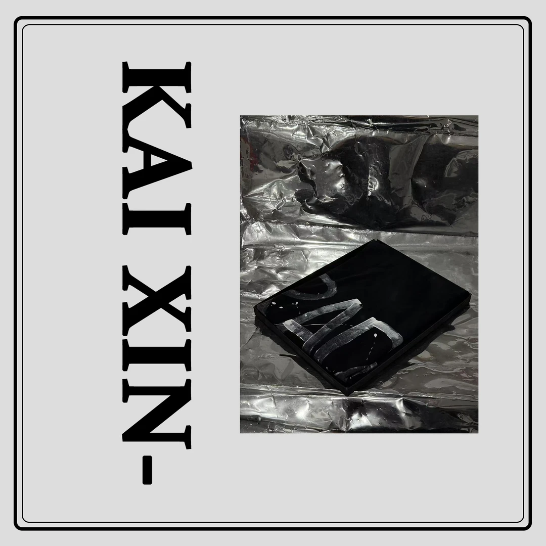 【61号链接三角手绘】【开心严选】2196男女同款复古设计师款T恤