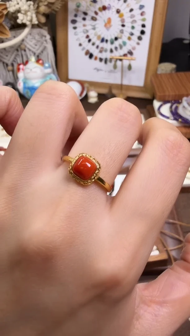 水晶摆件未镶嵌戒指