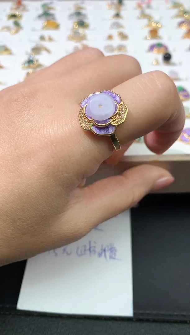 未镶嵌戒指翡翠戒指