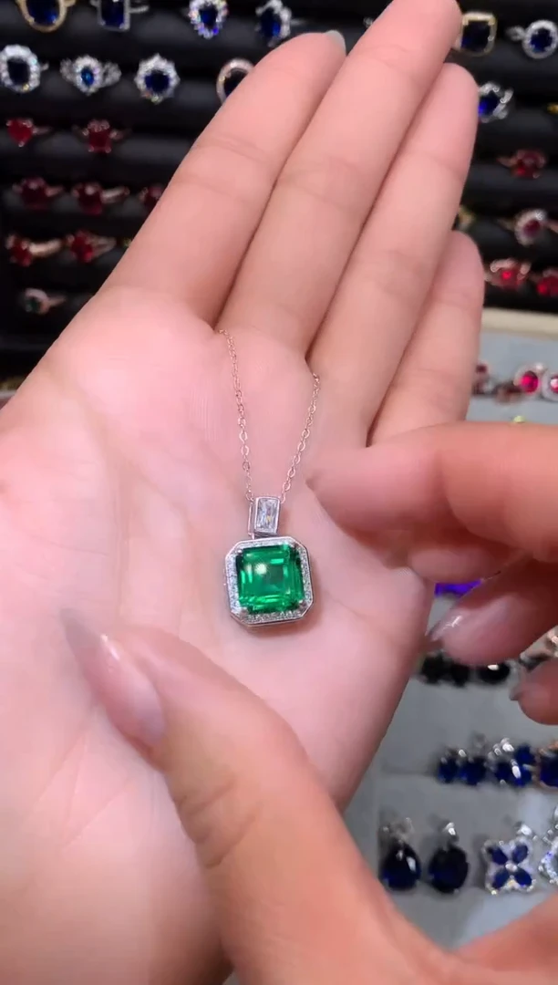 【闪购商品】透辉石吊坠银S925镶嵌1