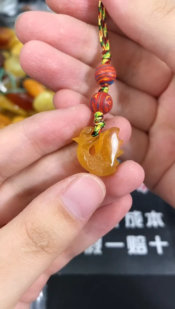 蜜蜡未镶嵌珠宝奇石247
