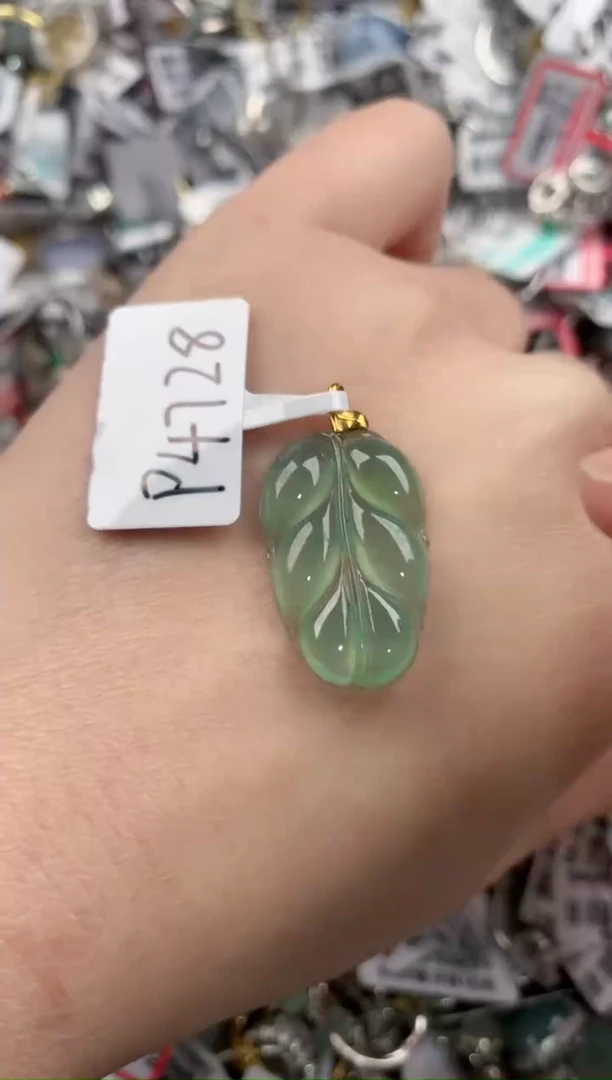 18K金镶嵌戒指翡翠161616----3