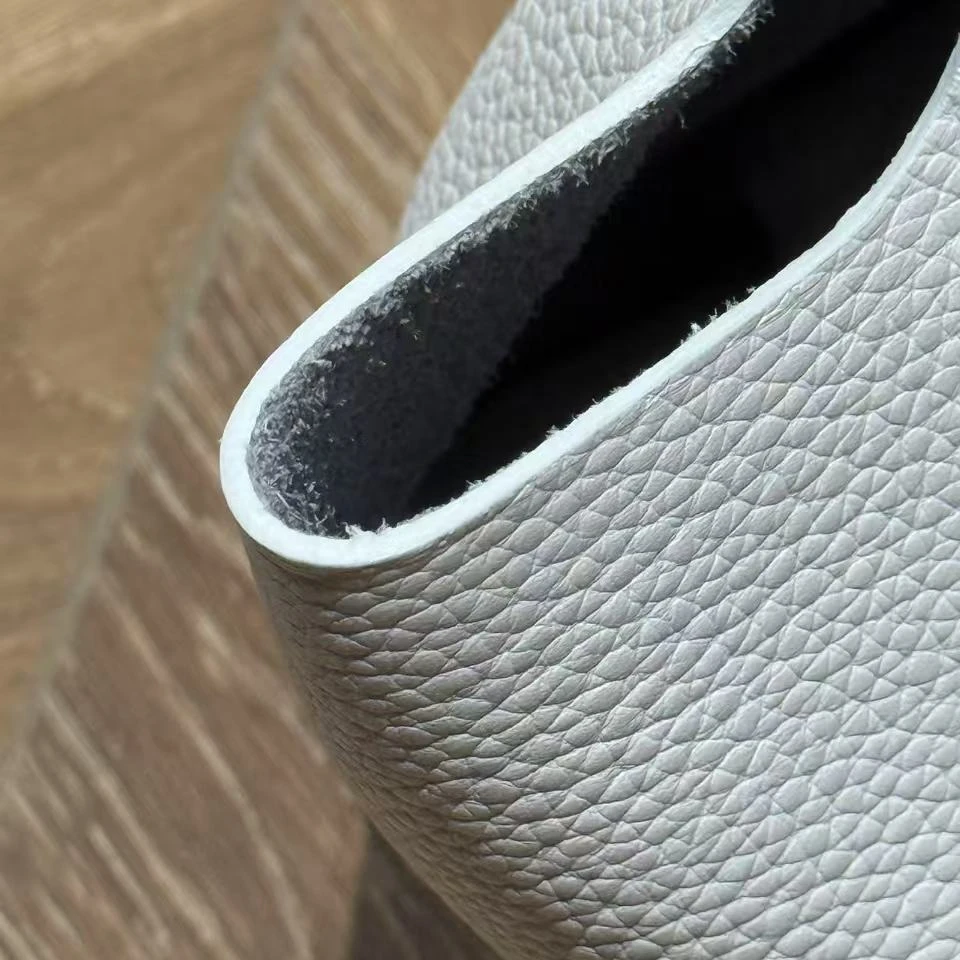 【 白雪公主】18厘米新月白纯色手提包