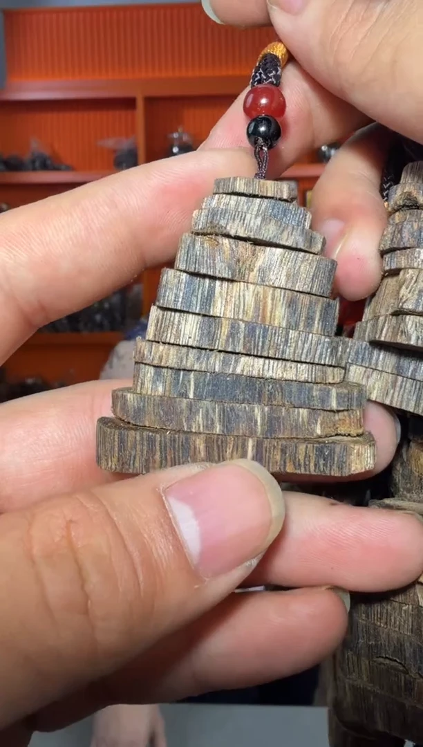 沉香香囊沉香棋楠挂件多样性发一