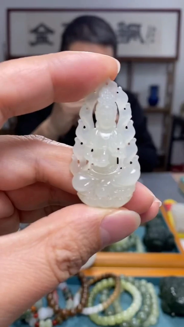 颈饰未镶嵌和田玉97