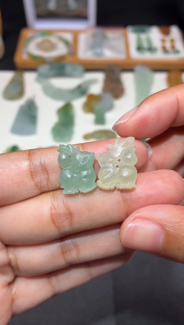 未镶嵌定制翡翠爱****️111