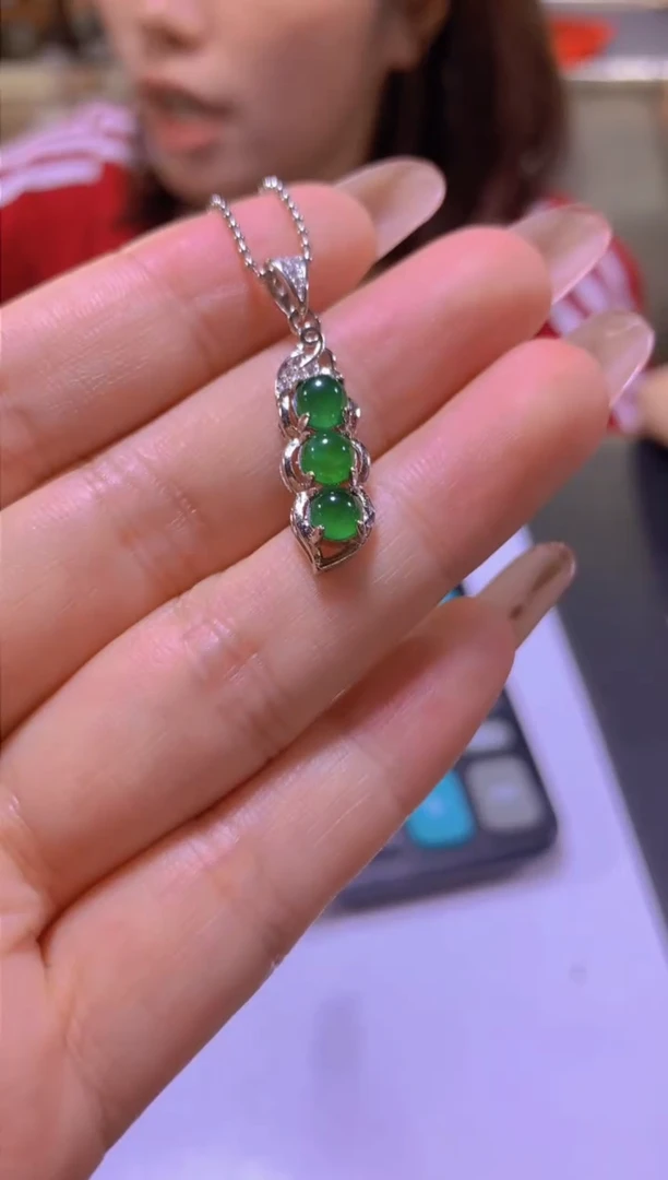 颈饰未镶嵌翡翠多样性发一