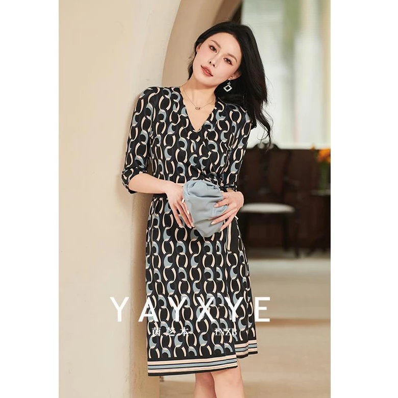 法国茵芝本INZB夏季新款法式连衣裙简单大方收腰几何印花裹身裙