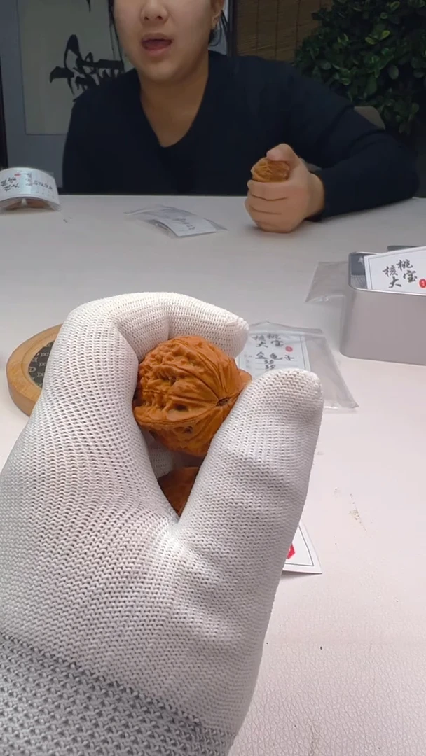 【闪购商品】文玩核桃把件截屏福利