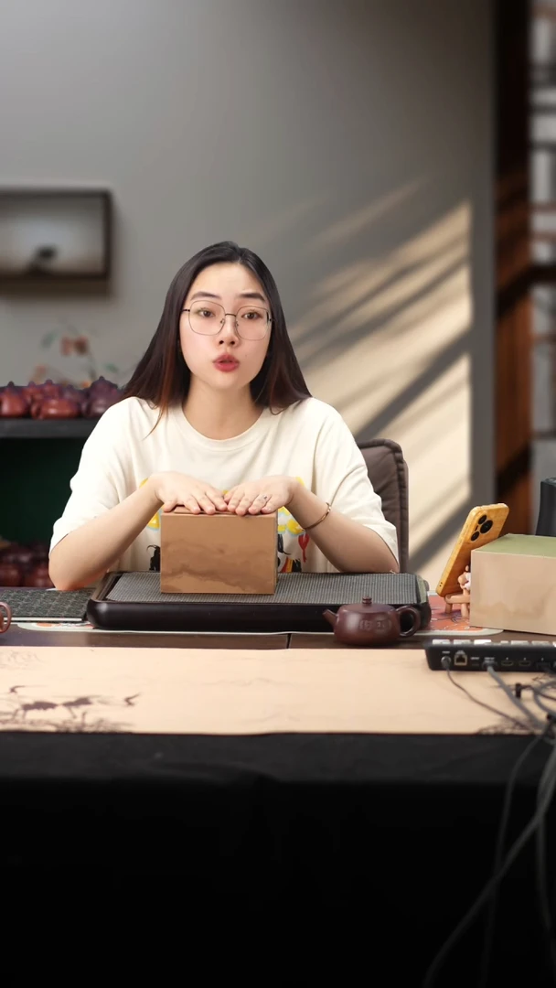 茶壶紫砂月光宝盒E001