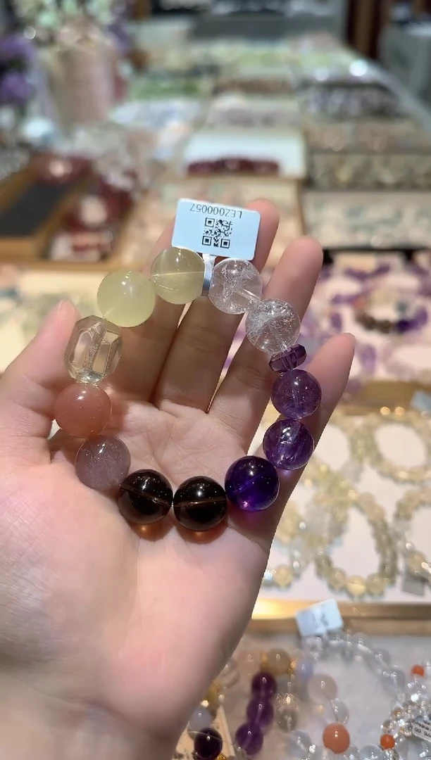 水晶手串未镶嵌手串