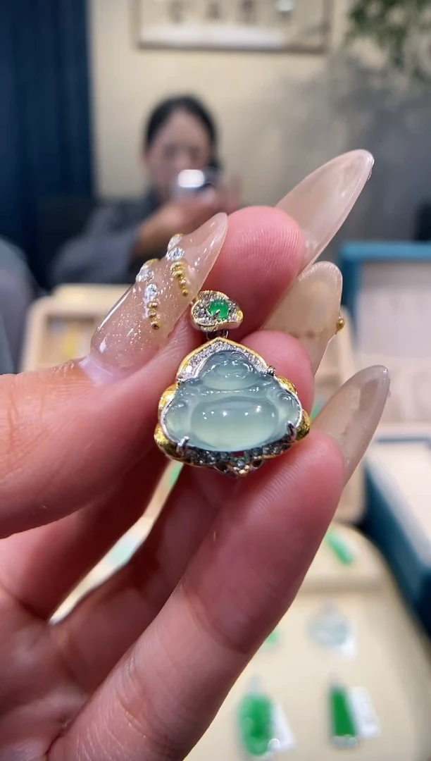 【闪购商品】翡翠吊坠(不含链)银S925镶嵌佛公