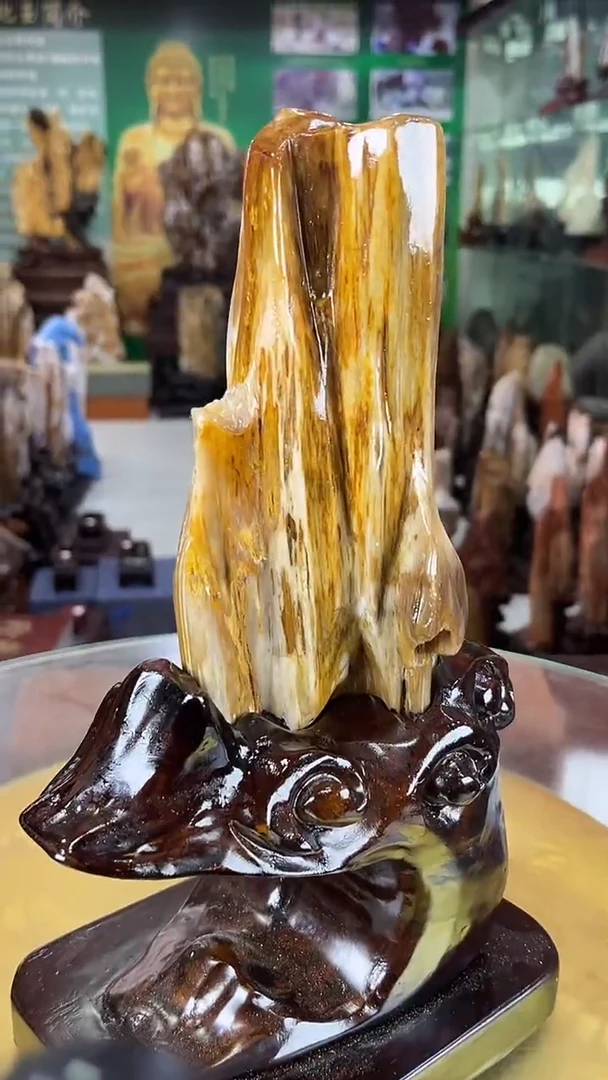 缅甸天然树化玉摆件