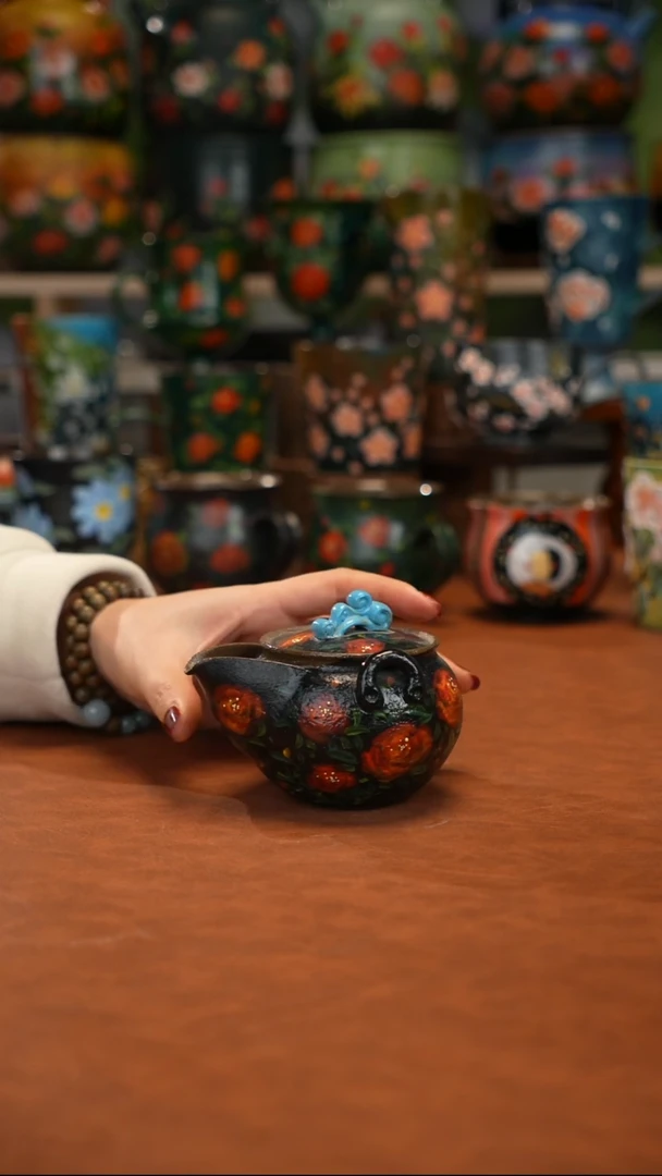 紫砂油画手绘釉下彩