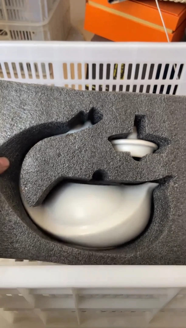 杯无运费险有瑕疵的摄影的产品有使用过的痕迹有点脏介意勿拍