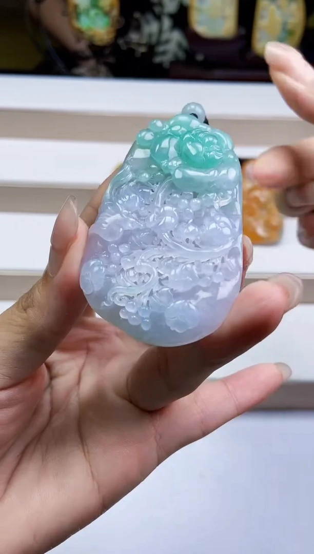 颈饰未镶嵌翡翠翡翠A货