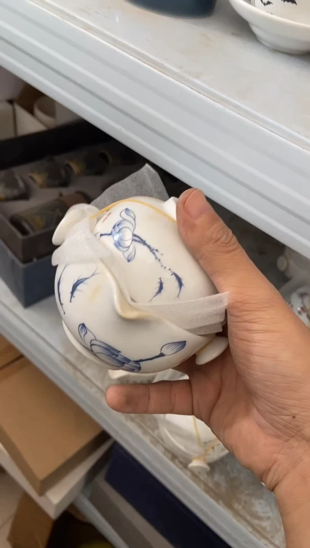 杯无运费险有瑕疵的摄影的产品有使用过的痕迹有点脏介意勿拍