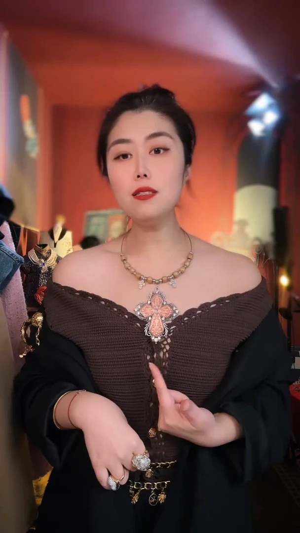 合金无合金孤品不折腾系列粉色十字颈链不退